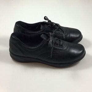 SAS Walk Easy Be Happy Size 9 N Black Shoes